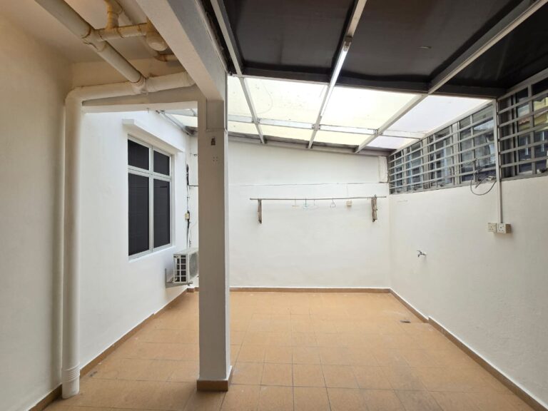 Julian Tong Nilai House