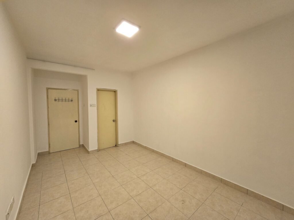 Dutamas 1100 Sqft Layout