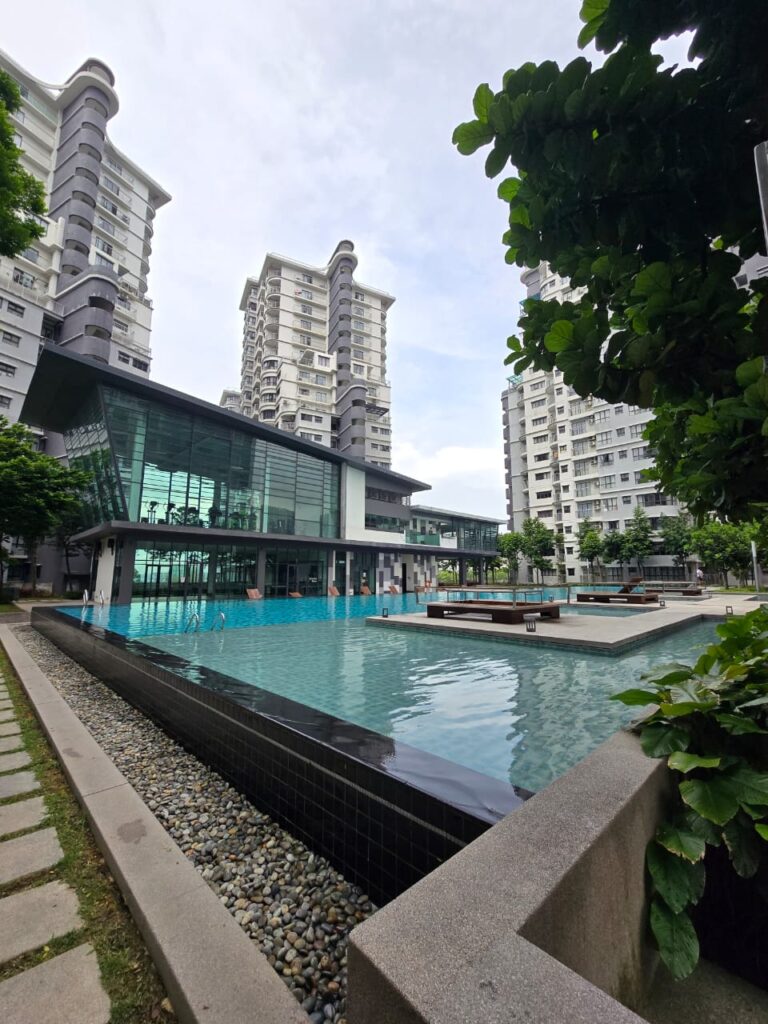 Room for Rent Menara Shell